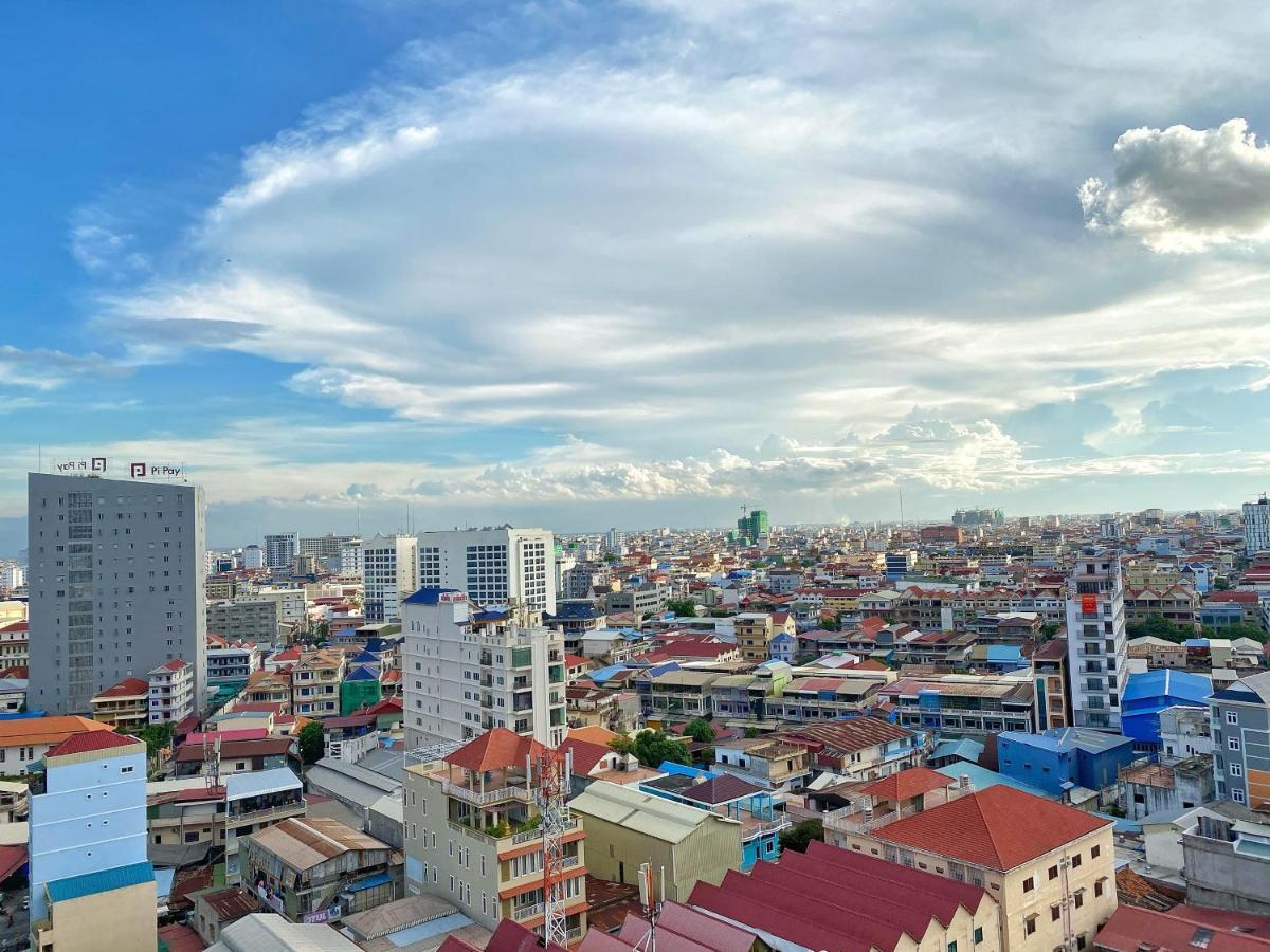 Yunfan Hotel Phnom Penh Bagian luar foto