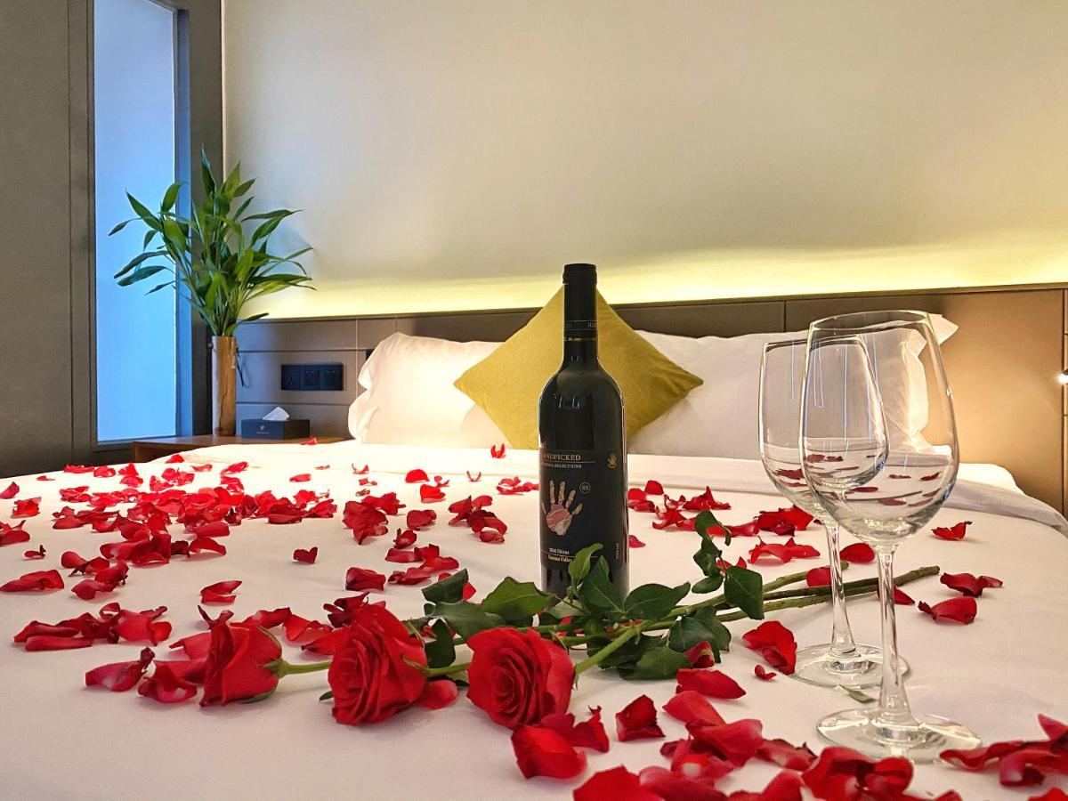 Yunfan Hotel Phnom Penh Bagian luar foto