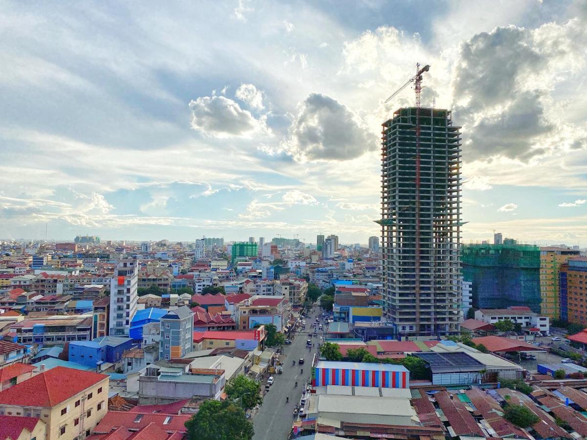 Yunfan Hotel Phnom Penh Bagian luar foto