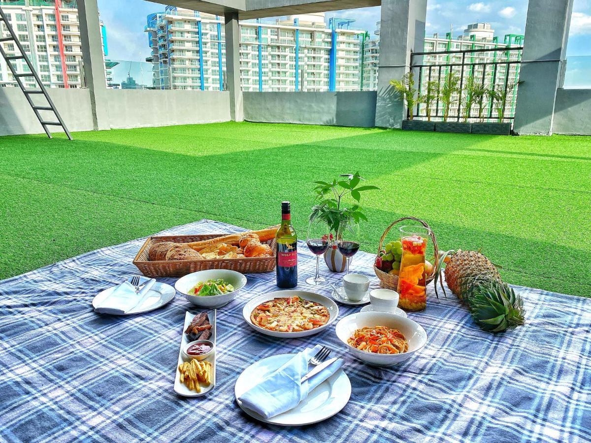 Yunfan Hotel Phnom Penh Bagian luar foto