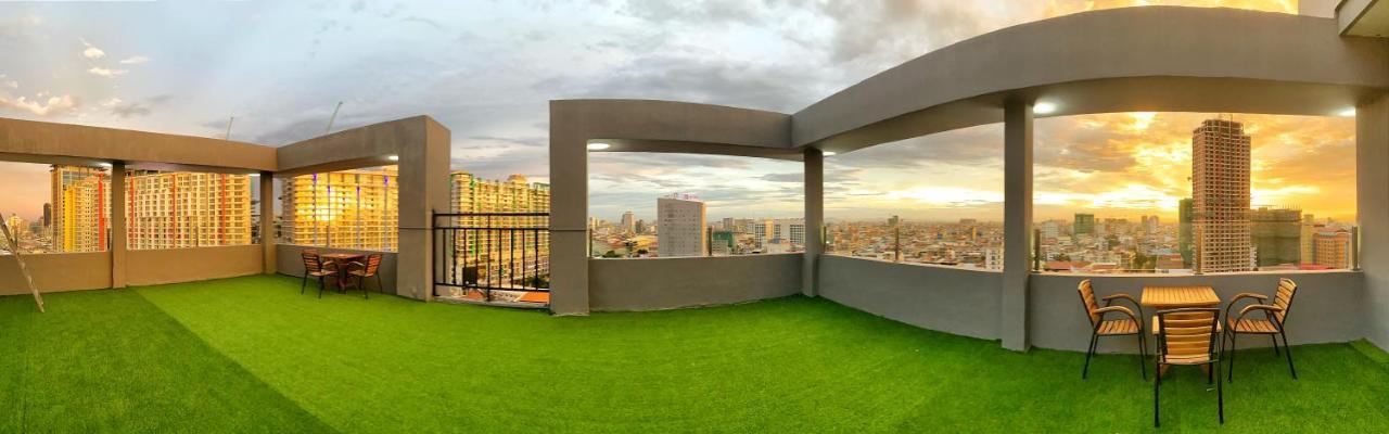 Yunfan Hotel Phnom Penh Bagian luar foto