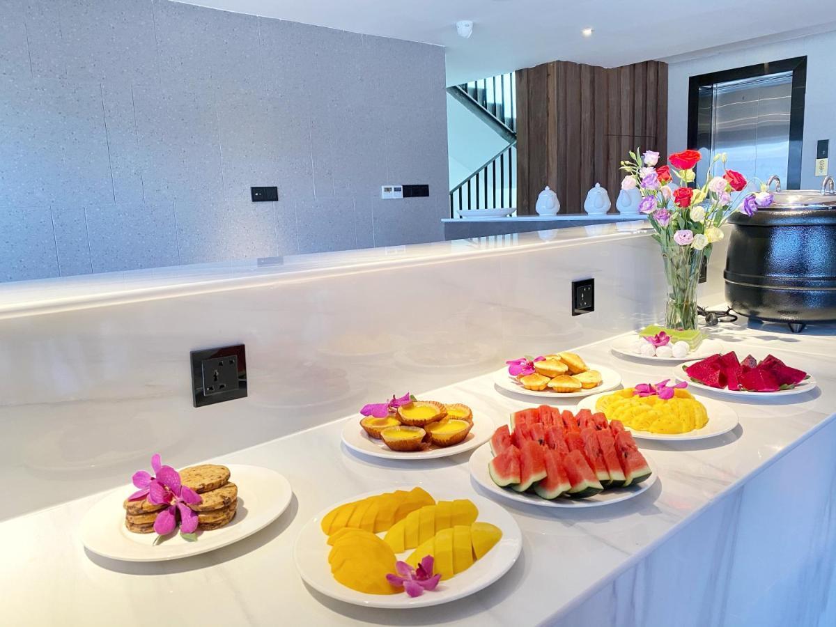 Yunfan Hotel Phnom Penh Bagian luar foto