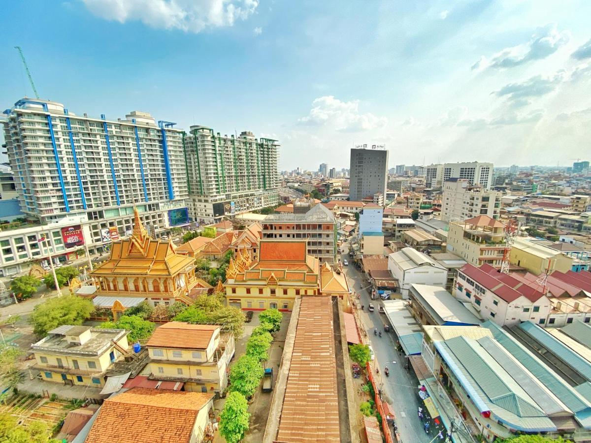 Yunfan Hotel Phnom Penh Bagian luar foto